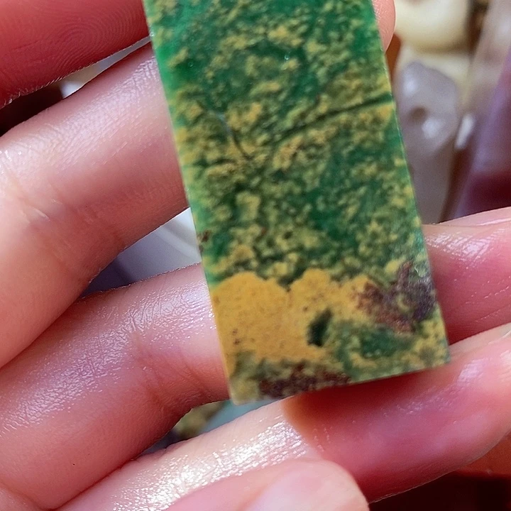 老挝石四川绿四川绿