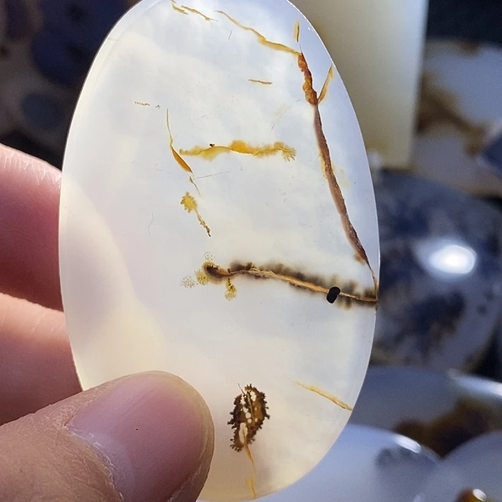 未镶嵌颈饰玛瑙/玉髓俺**下