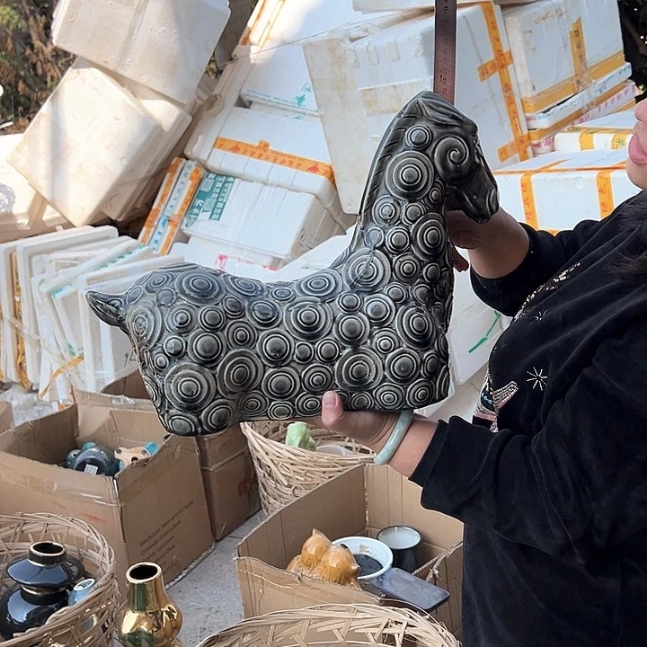 瓶高度32厘米长度44厘米微瑕捡漏干裂