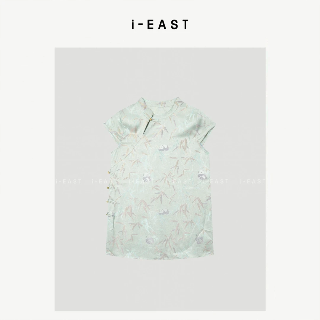 i-EAST 玩竹子的小熊猫~新中式国风斜襟短袖上衣-5X SY9069