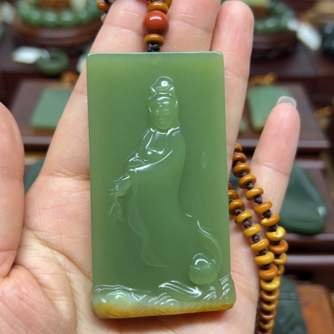 【闪购商品】颈饰未镶嵌岫岩河磨玉（透闪石质玉）大**丁