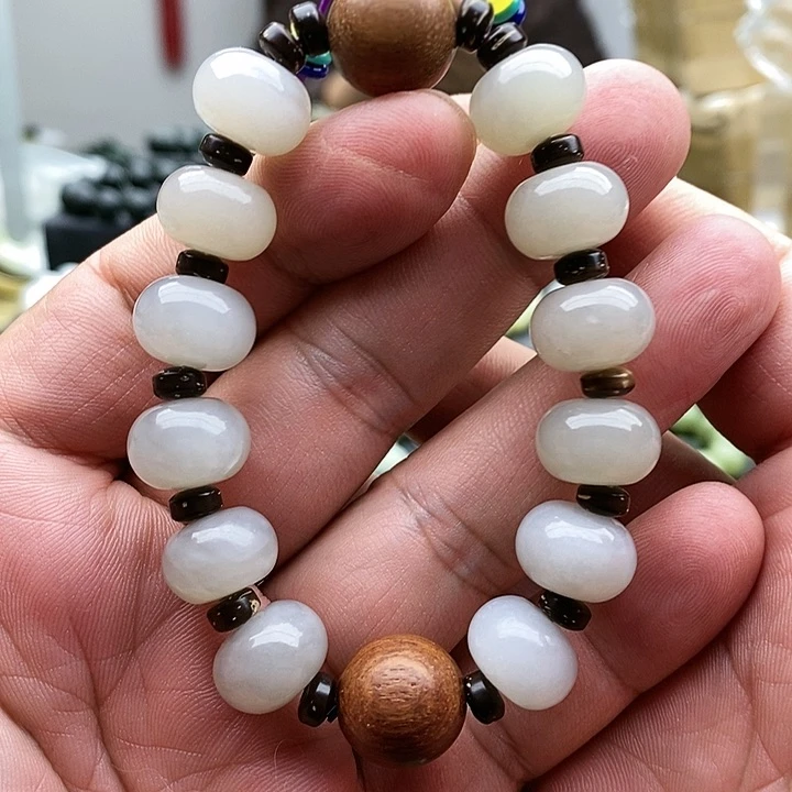 【闪购商品】未镶嵌手链和田玉烟紫