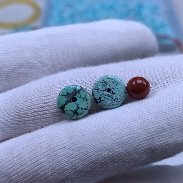 南红玛瑙未镶嵌珠宝奇石