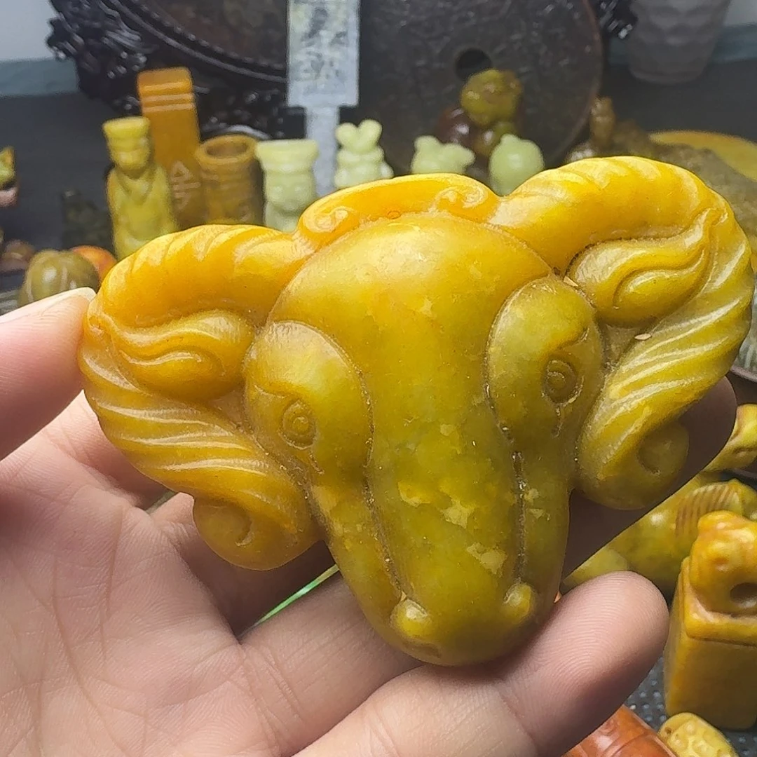 白玉菩提吊坠。。。