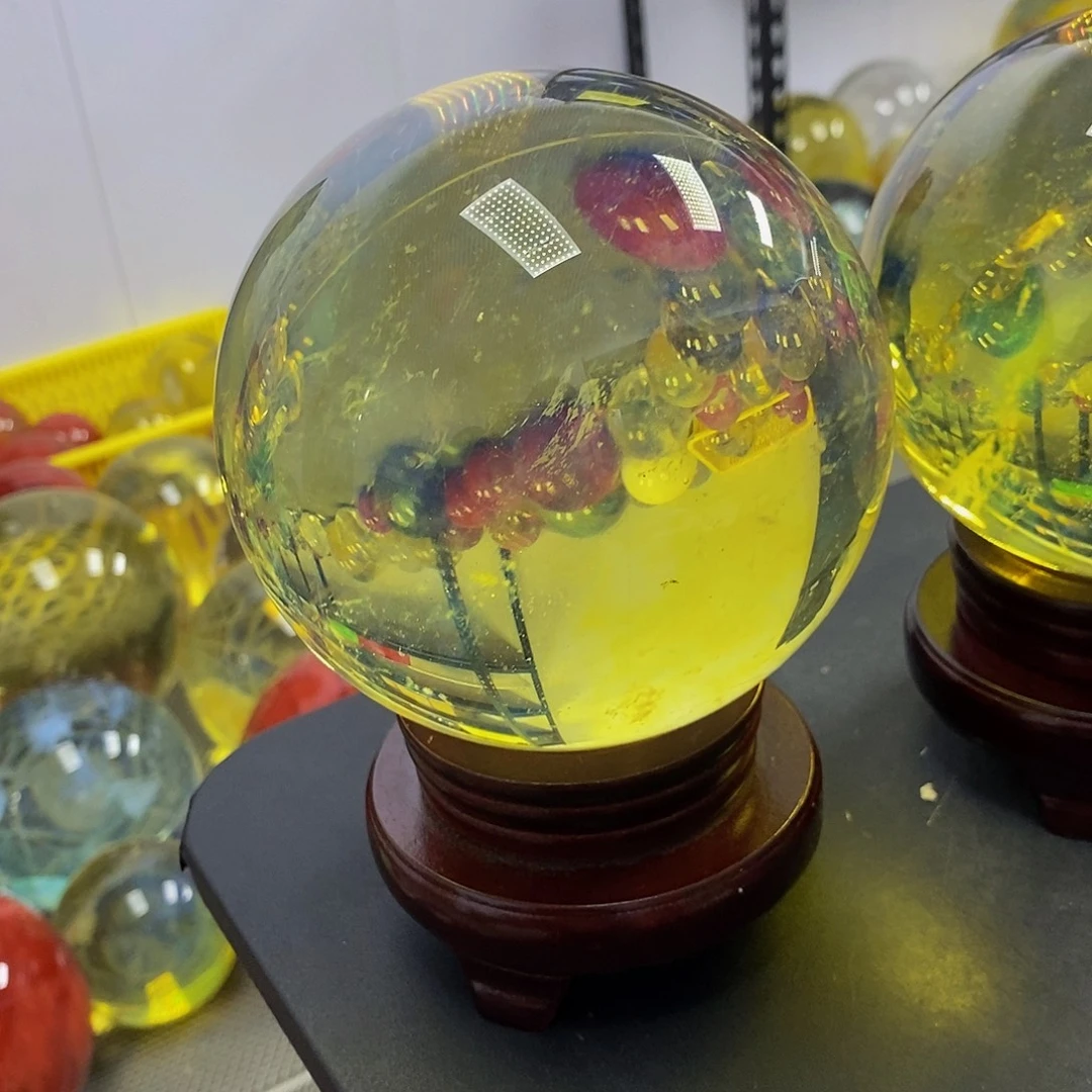 王***林石材12.5厘米黄水摆件