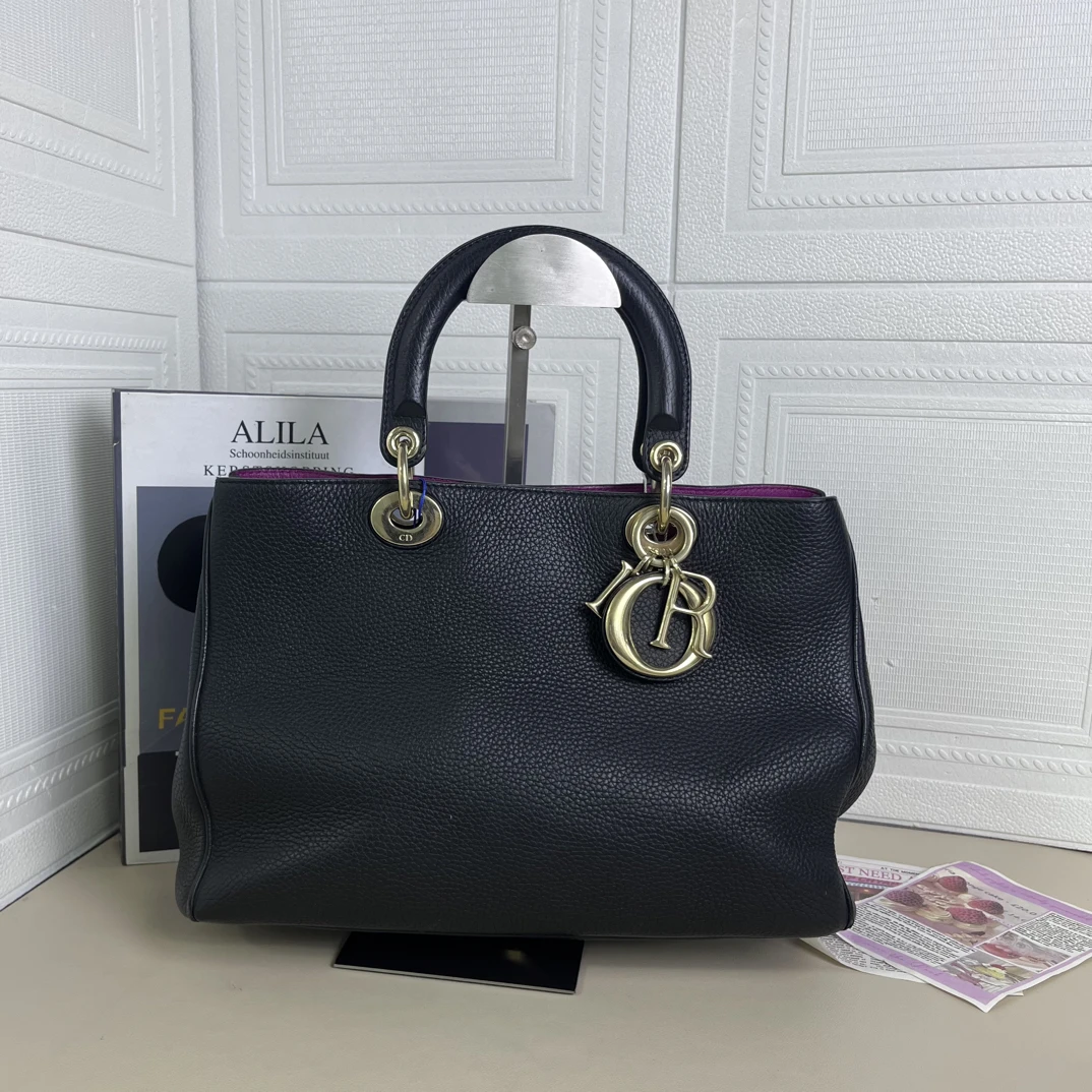 95新 DIOR/迪奥 黑金vip粒面手提包