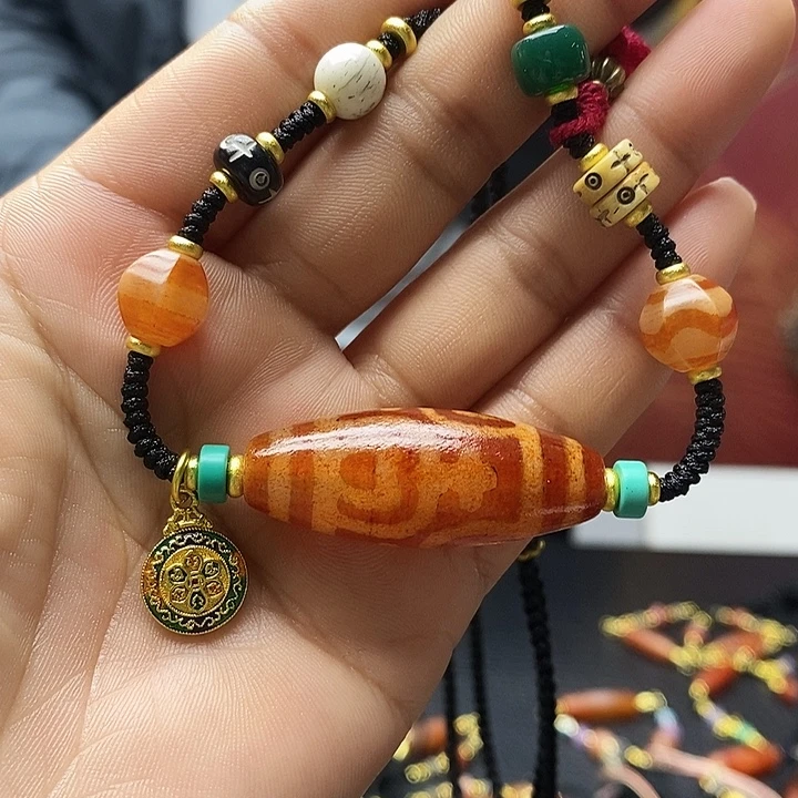 玛瑙/玉髓合金颈饰