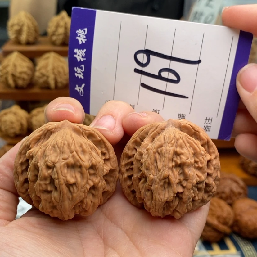 【闪购商品】文玩核桃吊坠41虎头