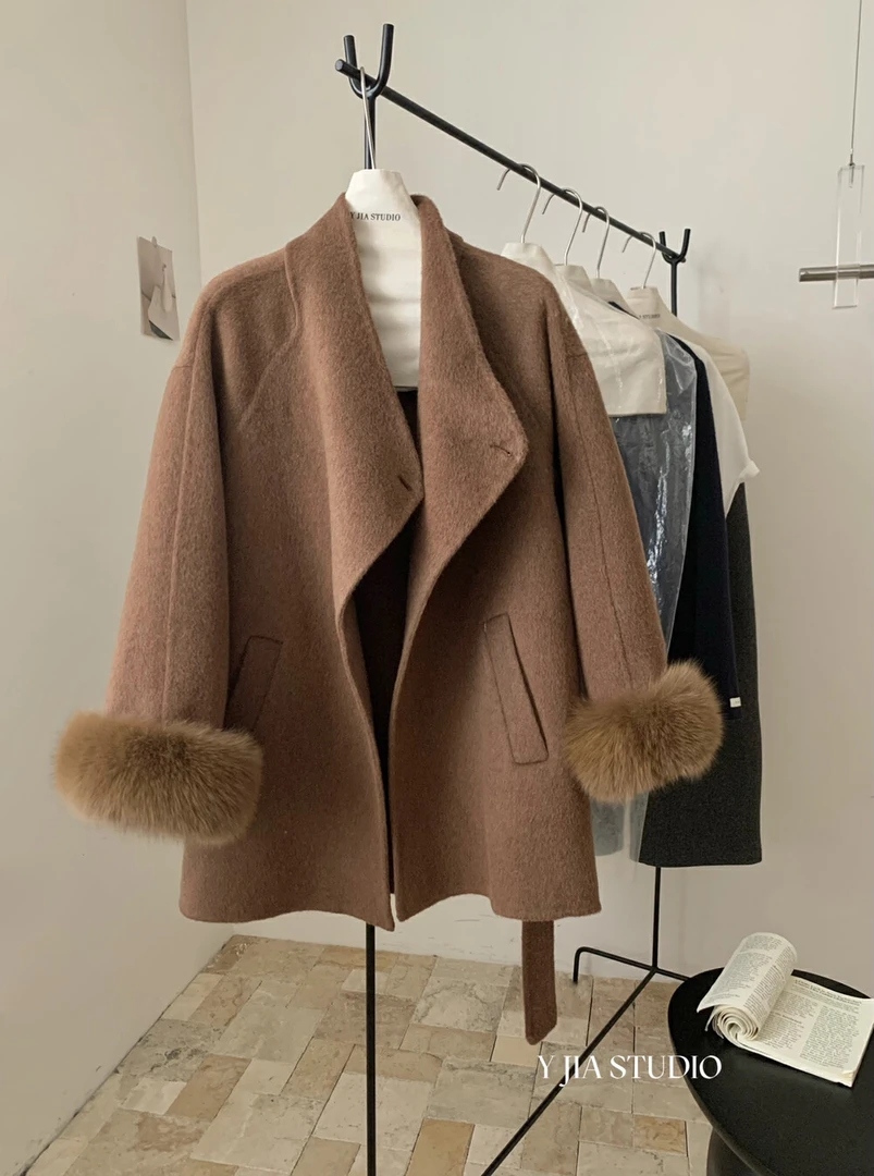 新年战衣法式冬高级感气质堆堆领羊毛大衣羊毛外套拆卸狐狸毛袖女