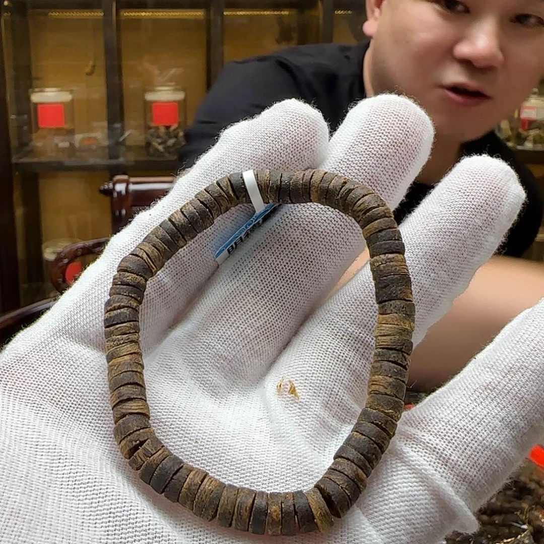 沉香手串国香棋楠老白棋片珠单圈06mm4.8g