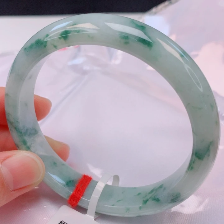 翡翠未镶嵌手镯61。62