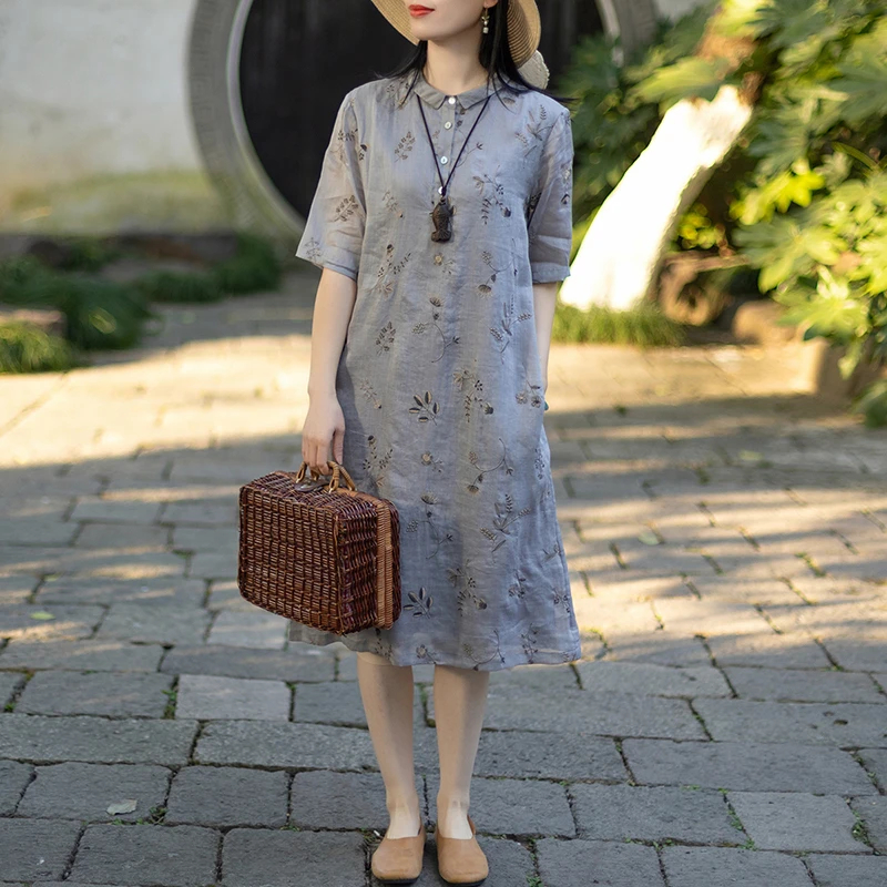 念江南文艺清冷感刺绣苎麻中长款气质连衣裙女翻领中袖衬衫裙子