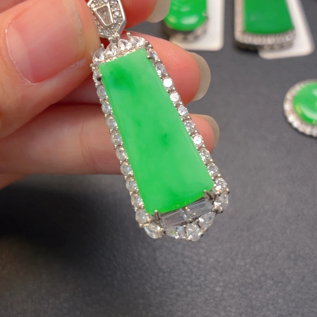 翡翠银S925镶嵌吊坠(不含链)