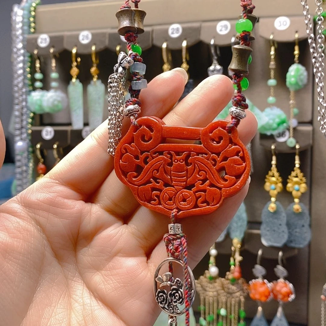 未镶嵌翡翠耳饰翡翠