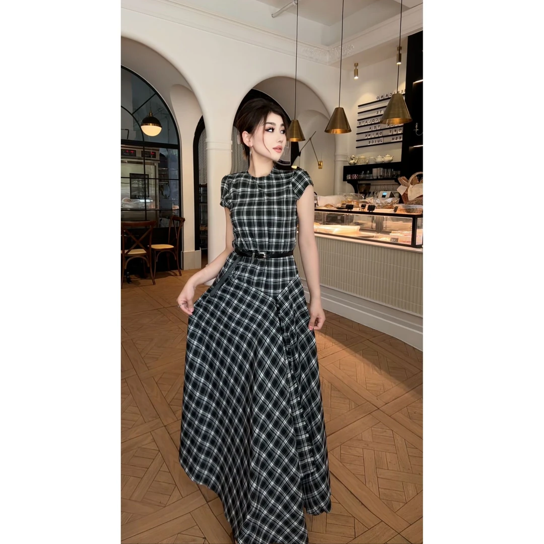 2652【古丽店铺】辣妹减龄格子显瘦显高女装连衣裙