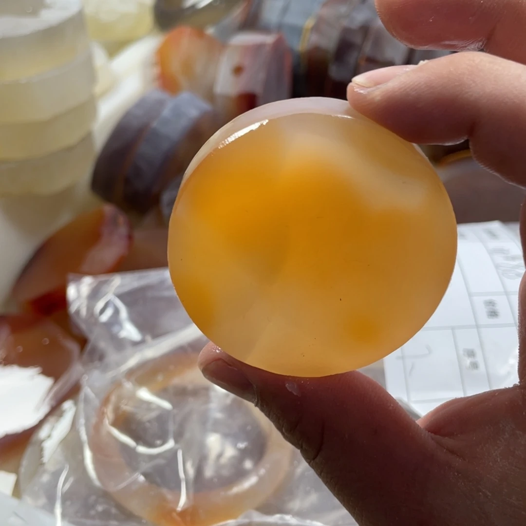 定制玛瑙用****8玛瑙手镯