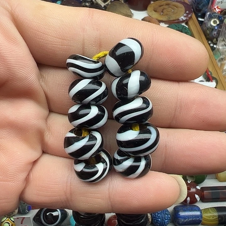 富***量玛瑙/玉髓颈饰未镶嵌