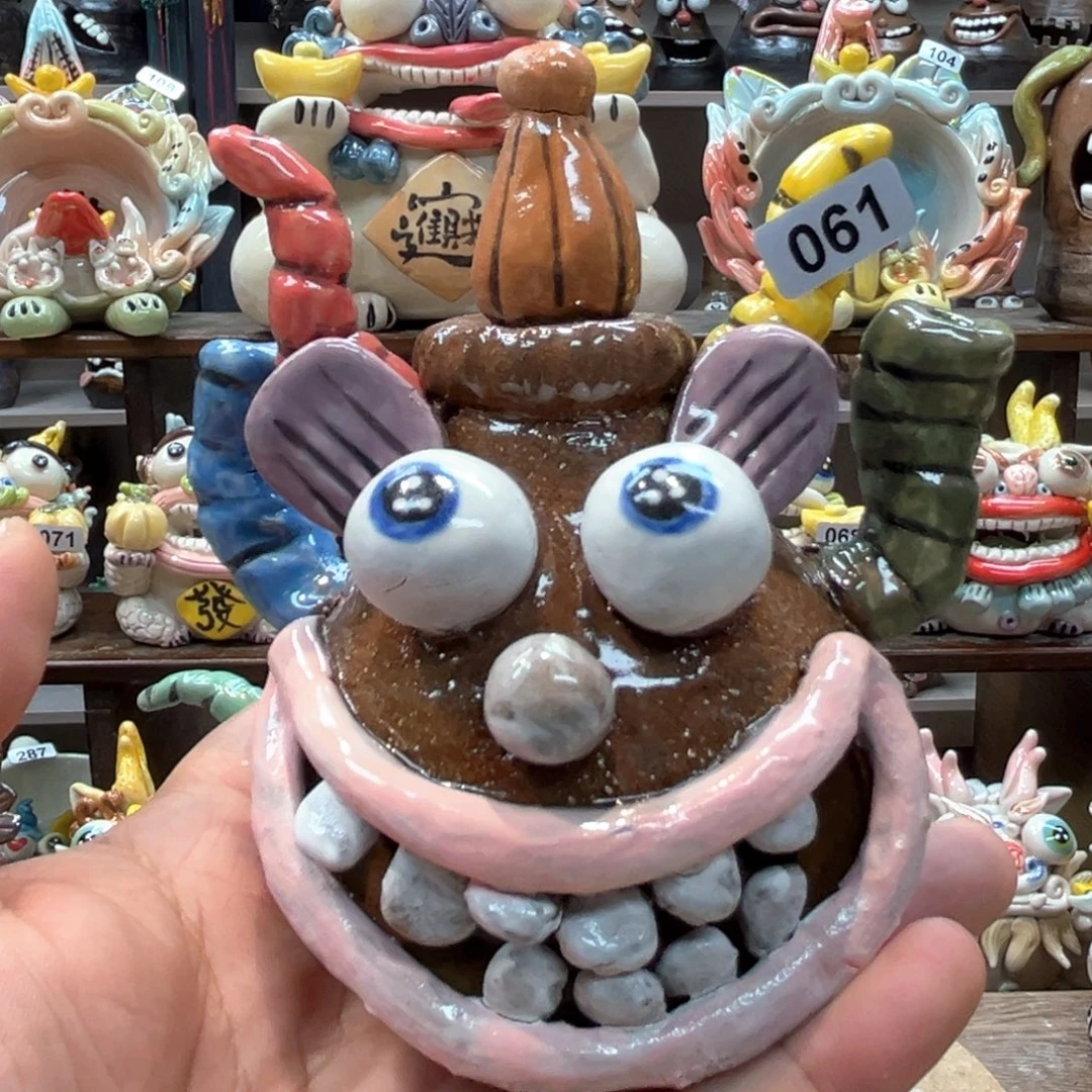 摆件直播间手工抽象陶瓷摆件061