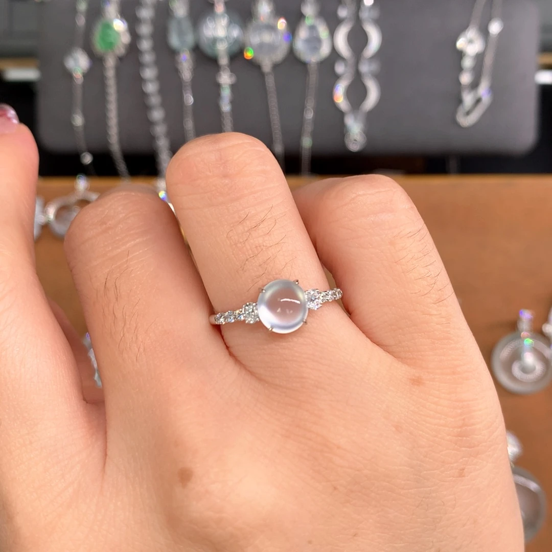 心***~翡翠18K金镶嵌戒指白钢蛋