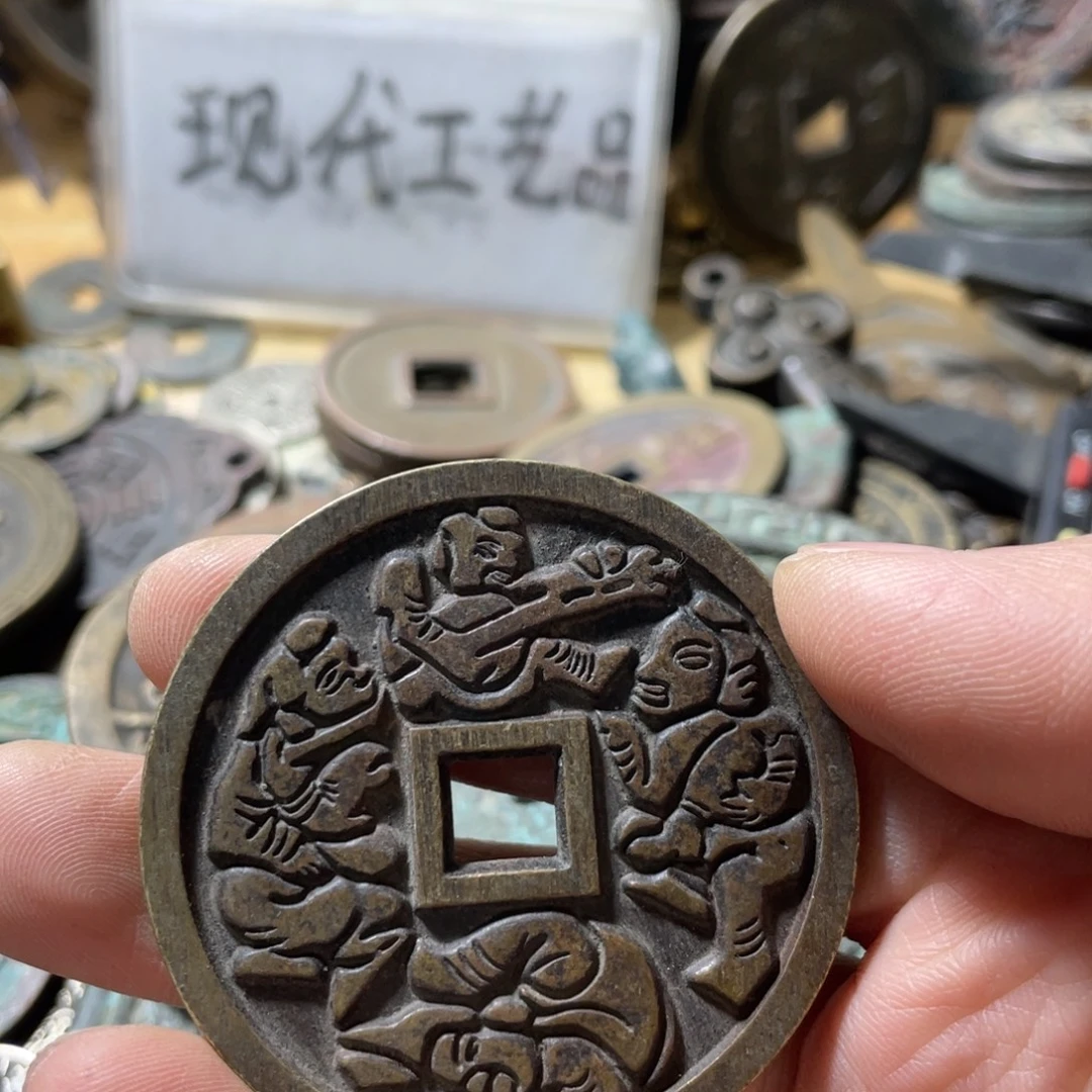 j***水铜现代工艺品学习币