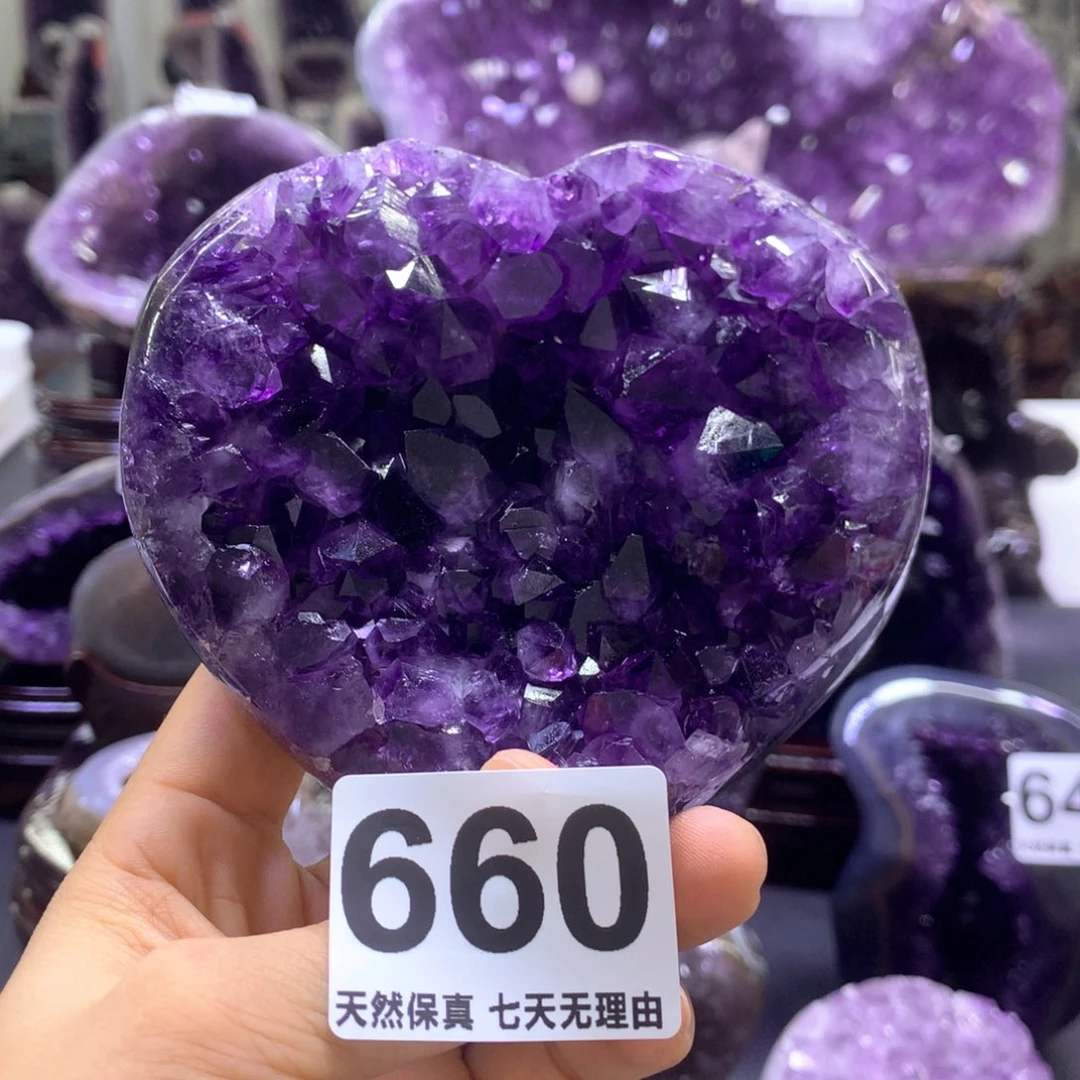 未镶嵌水晶大型摆件（非配饰）