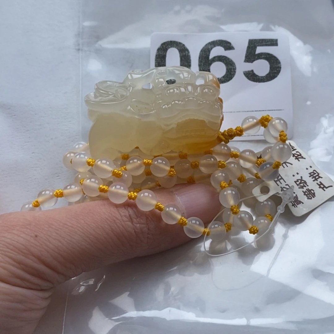 石英质玉（黄龙玉）手镯未镶嵌W*065貔貅