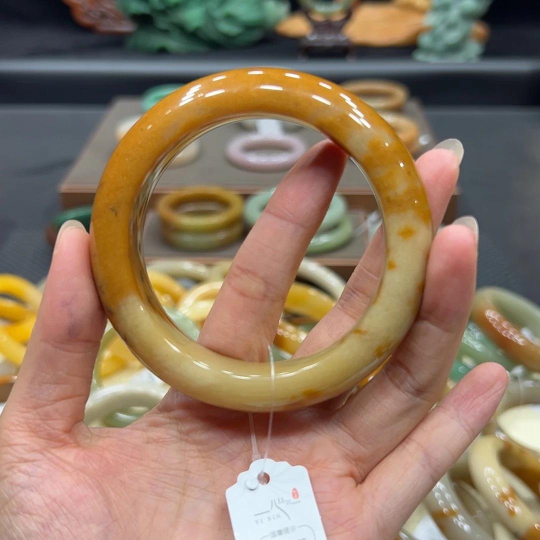 石英质玉手镯未镶嵌绝****趾