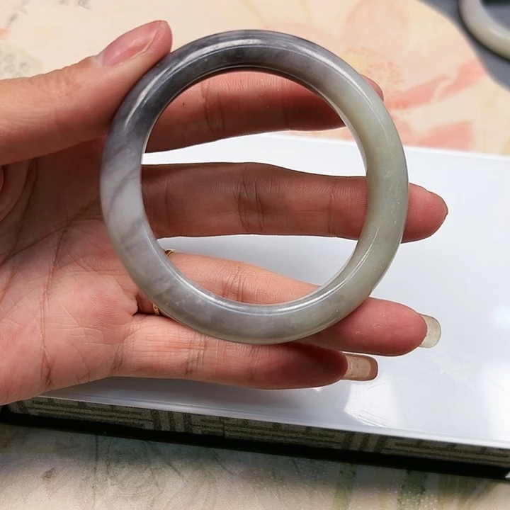 和田玉手镯未镶嵌48