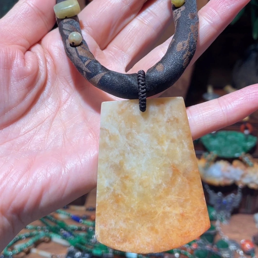 【闪购商品】颈饰未镶嵌翡翠