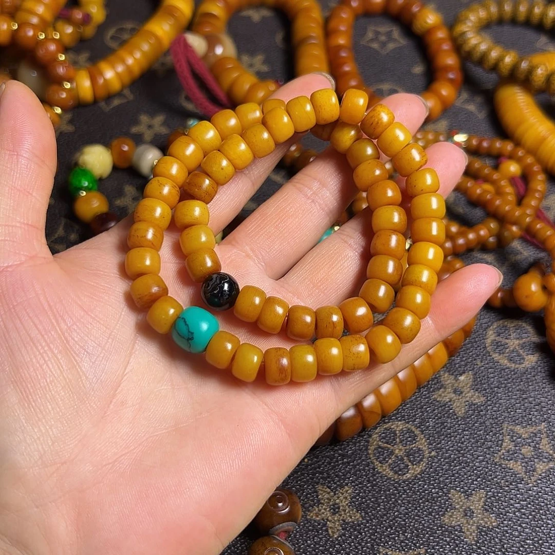 香榧木藏区手串牛骨