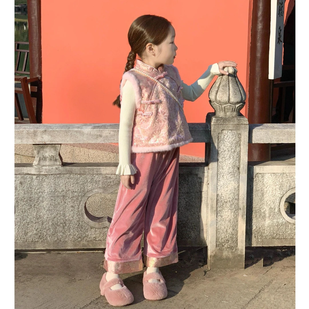 壹妈中国风童装女童秋冬拜年服套装儿童新中式粉色马甲上衣阔腿裤