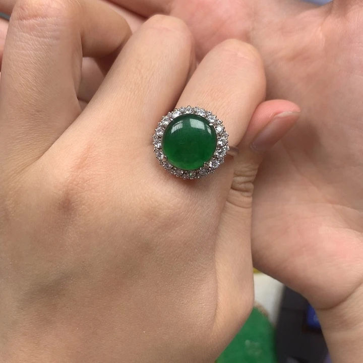 翡翠银S925镶嵌颈饰翡翠