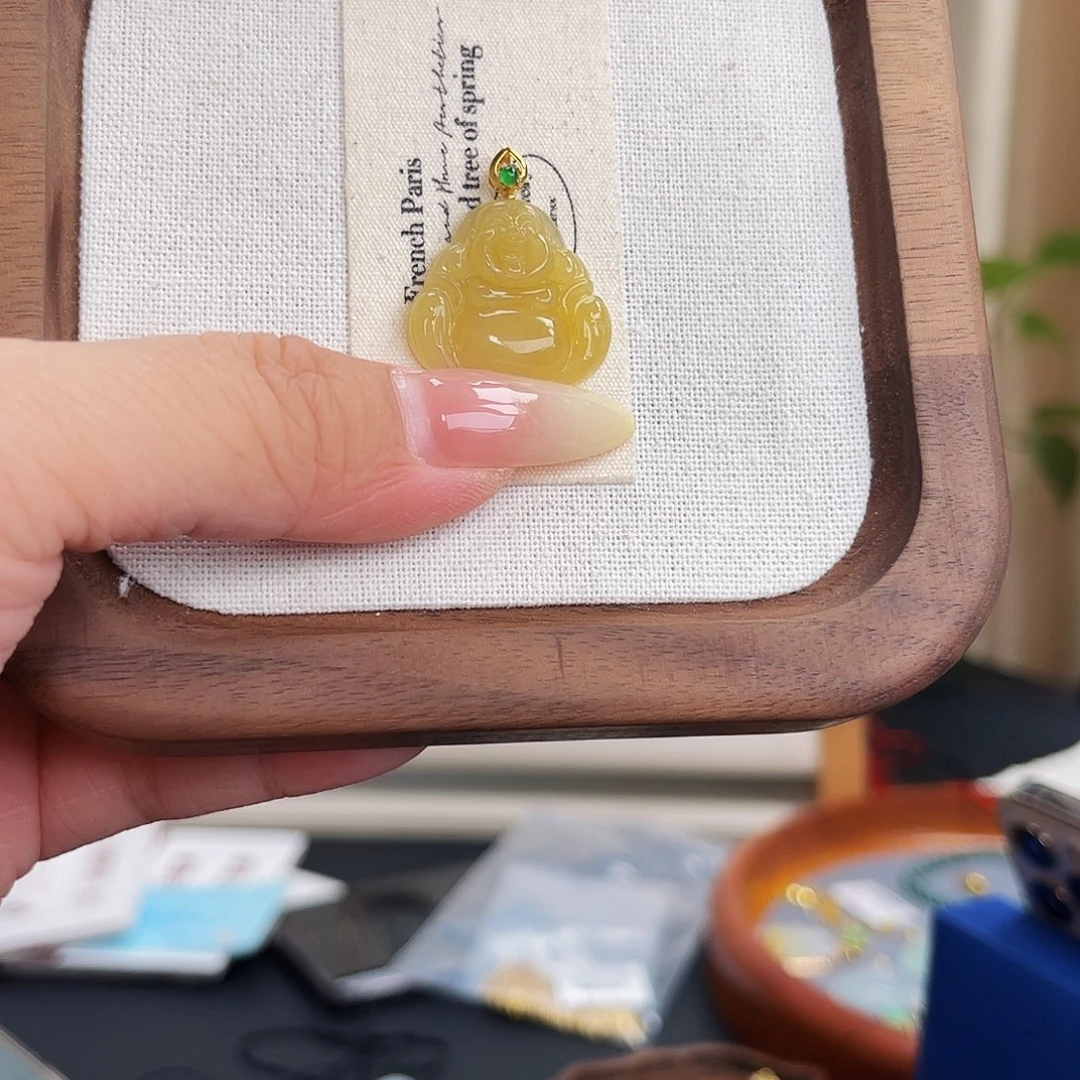 吊坠(不含链)18K金镶嵌翡翠缅料A货 中地大质检发货