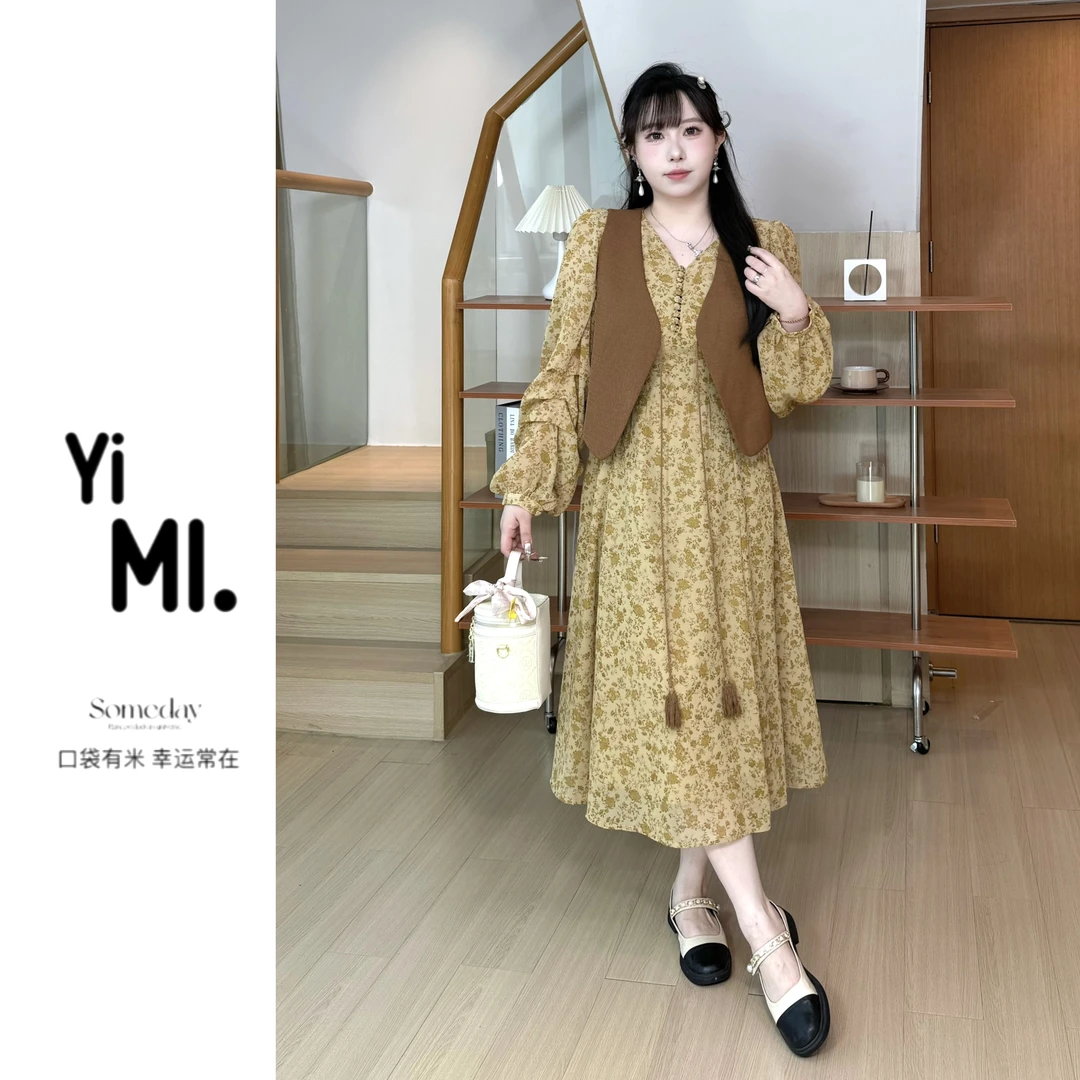 亿米-(有风的地方)早春法式度假风浪漫碎花裙+设计感马甲套装