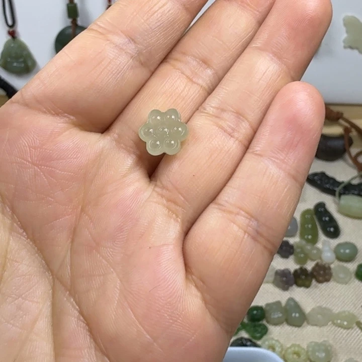 和田玉未镶嵌包链