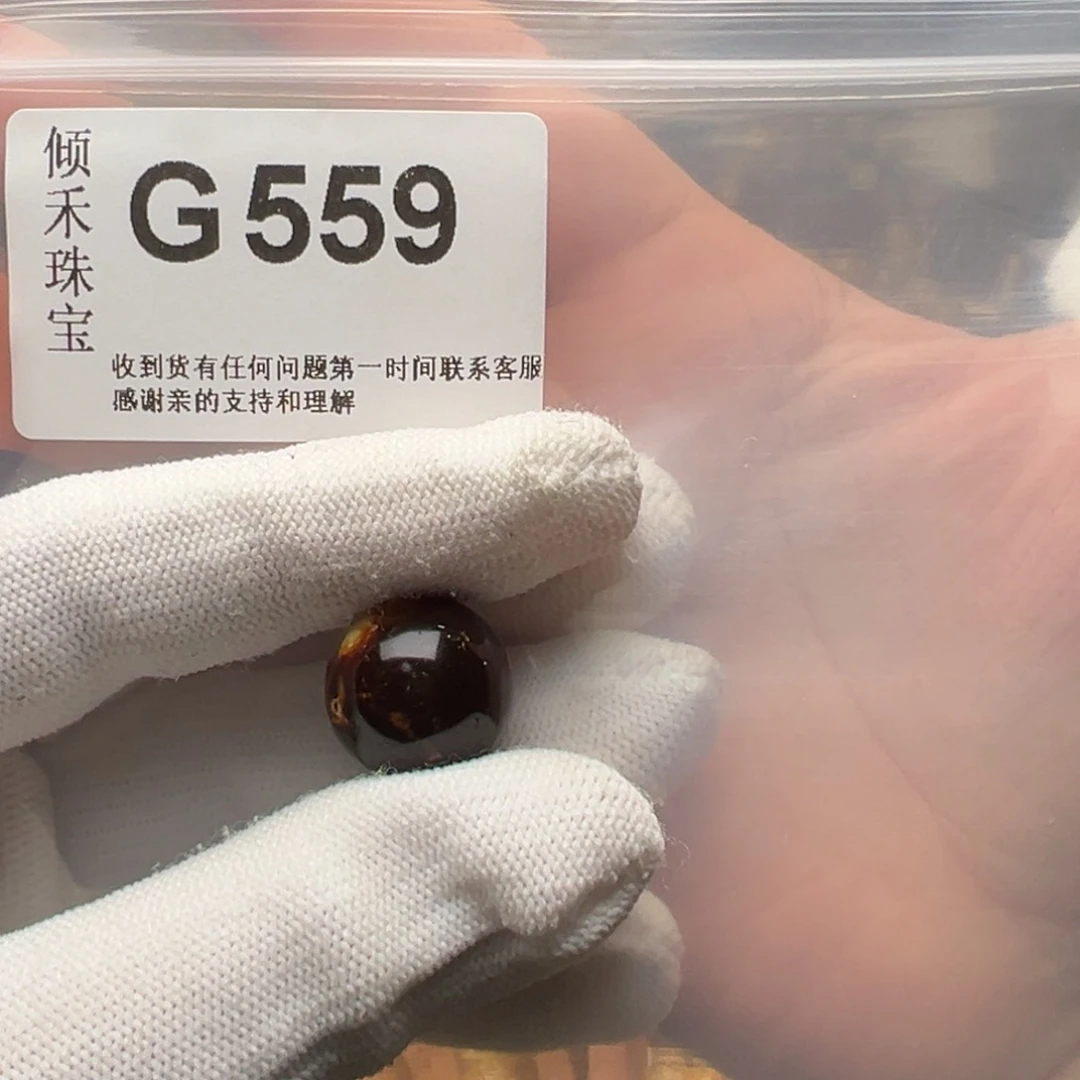 琥珀裸石未镶嵌O***a琥珀裸石未镶嵌微瑕16