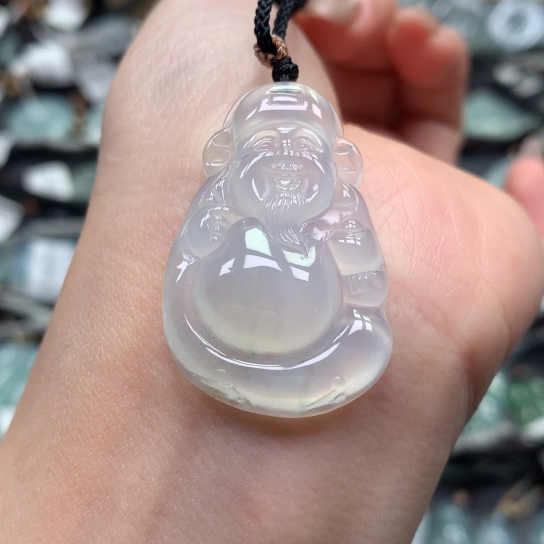 翡翠颈饰未镶嵌财神