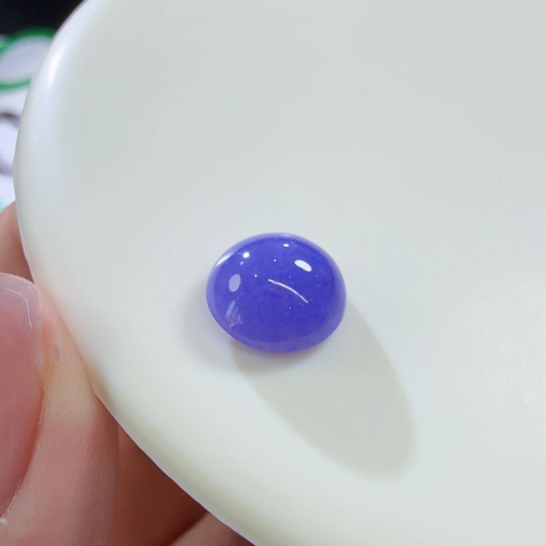 翡翠未镶嵌颈饰裸石