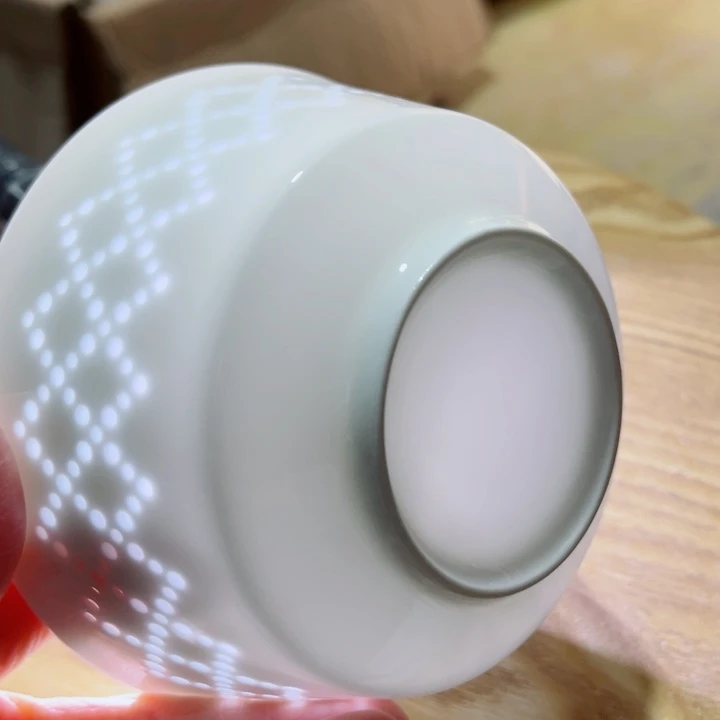 青花玲珑5寸饭碗网格