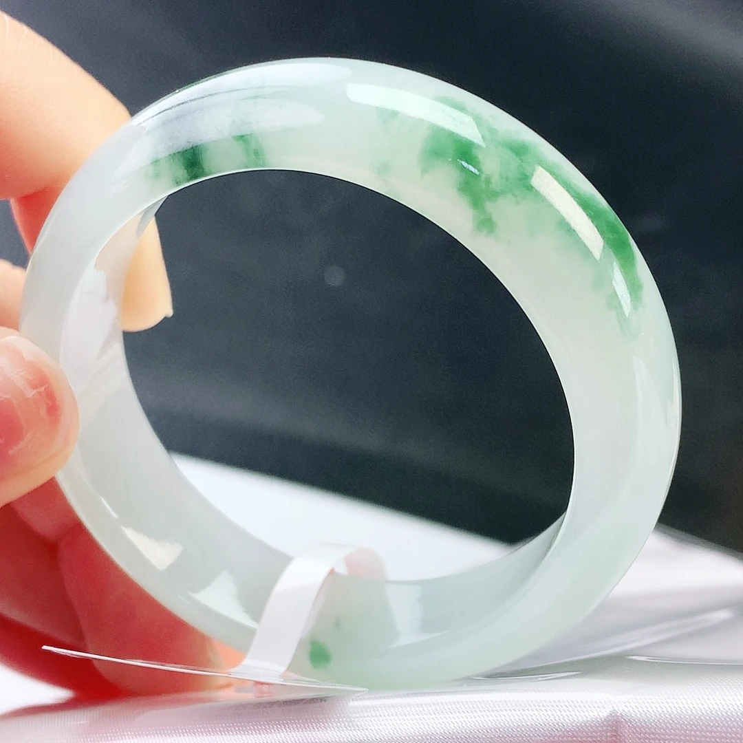 未镶嵌手镯翡翠55贵妃