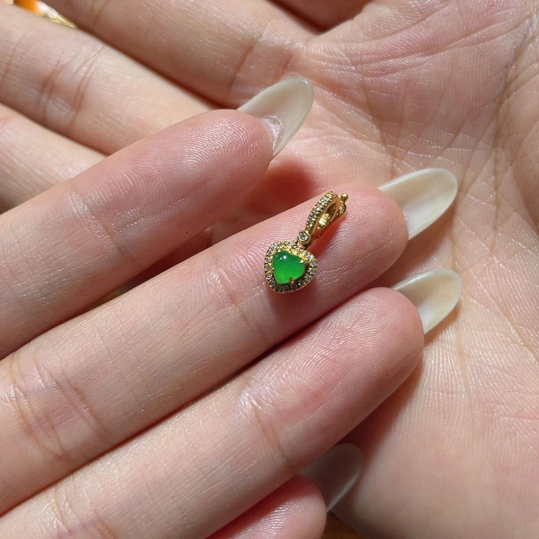 翡翠18K金镶嵌吊坠(不含链)