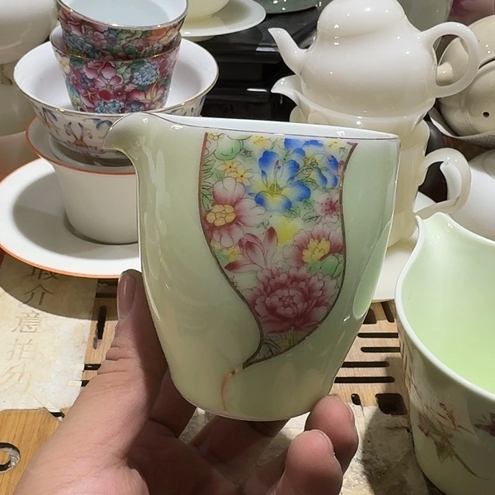 瑕疵茶具，介意勿拍