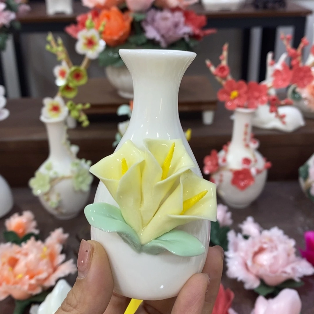 摆件陶瓷手工花摆件