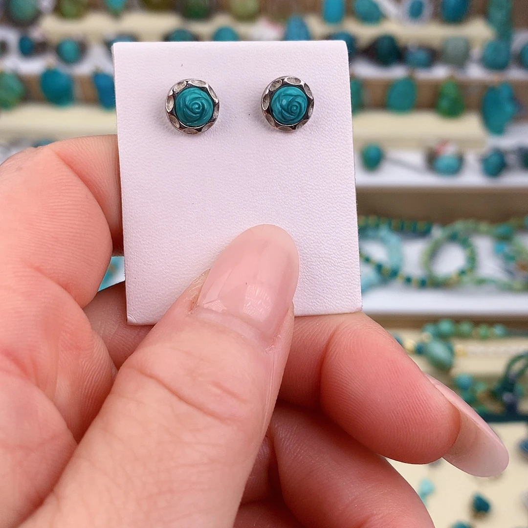 绿松石未镶嵌耳饰