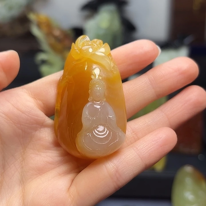 未镶嵌蛇纹石玉挂件热**活