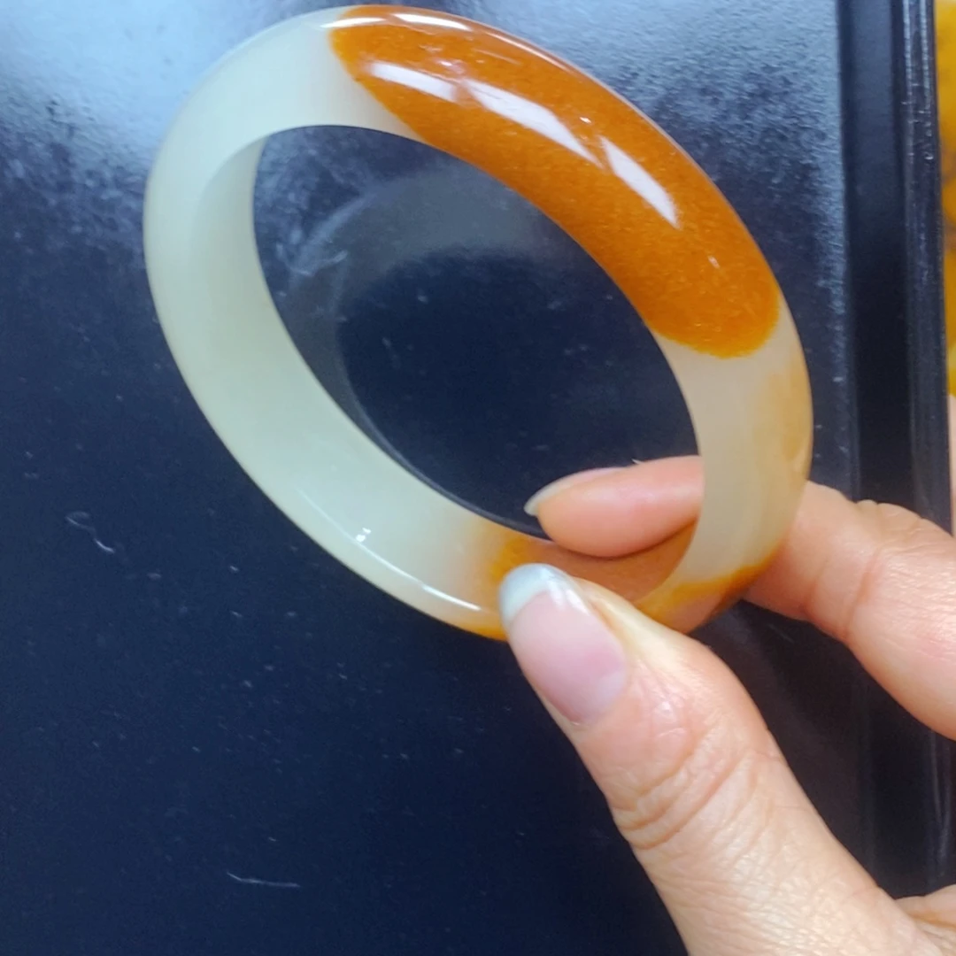 未镶嵌石英质玉（黄龙玉）吊坠(不含链)