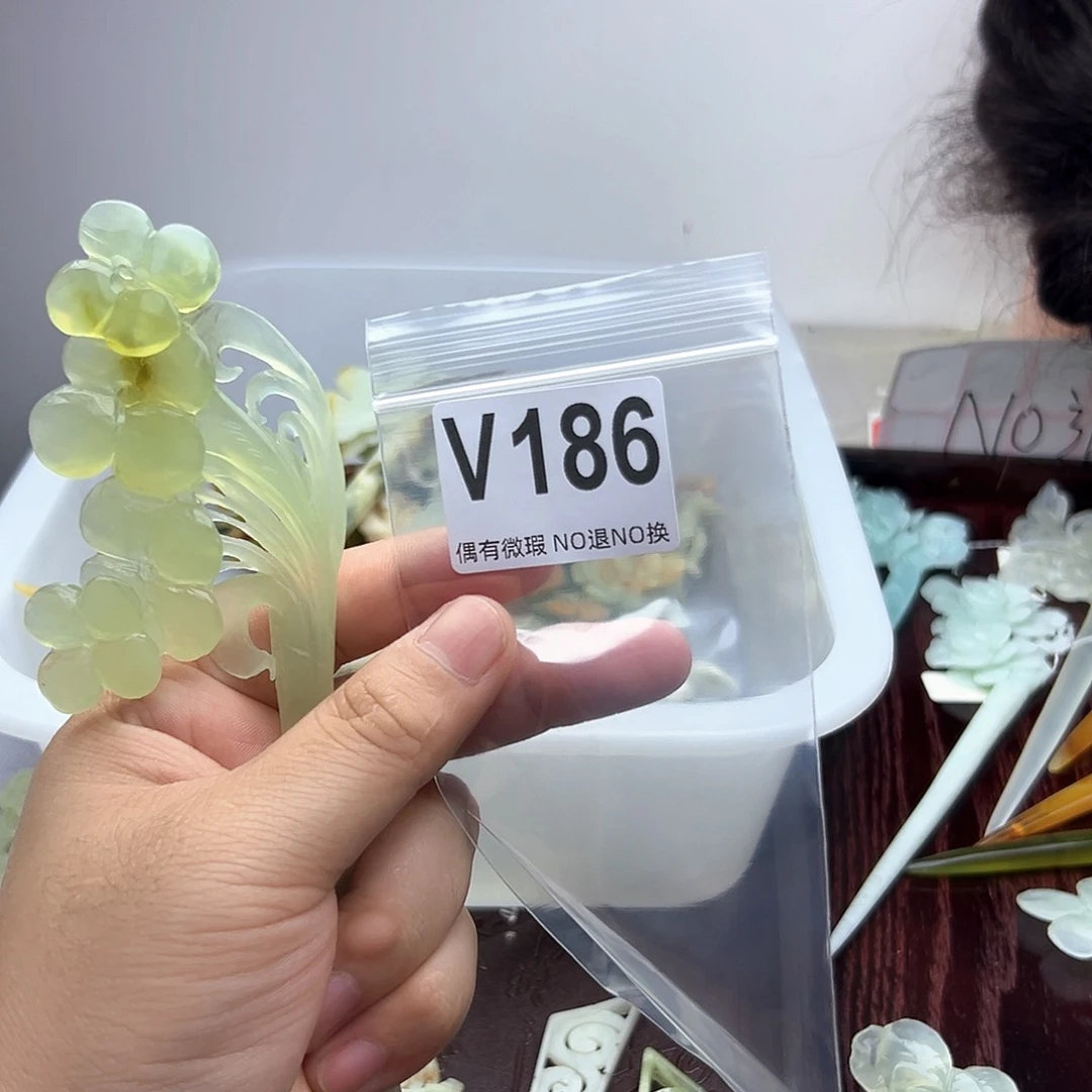 蛇纹石玉合金发饰春*