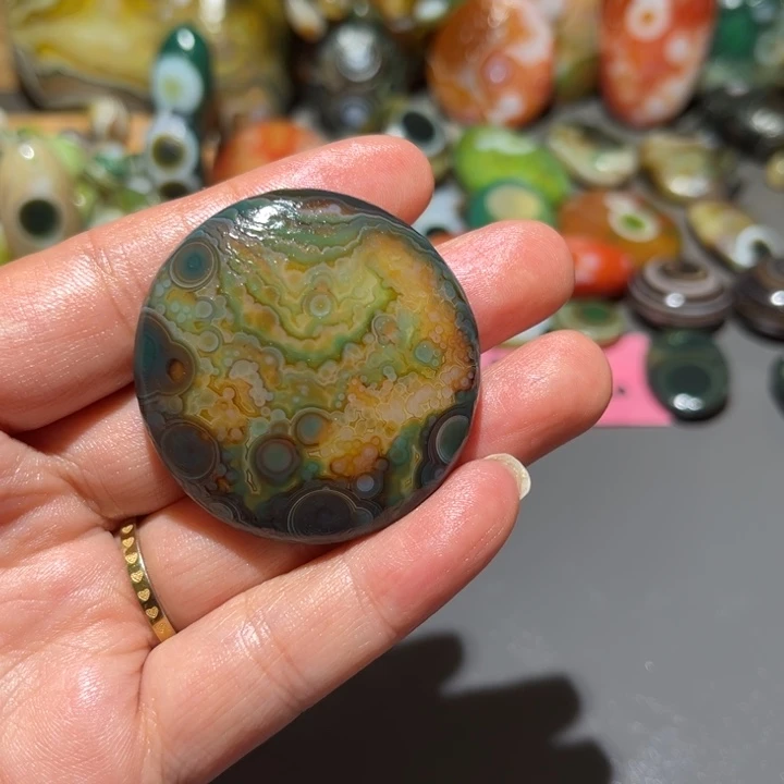 未镶嵌玛瑙/玉髓珠宝奇石小****3