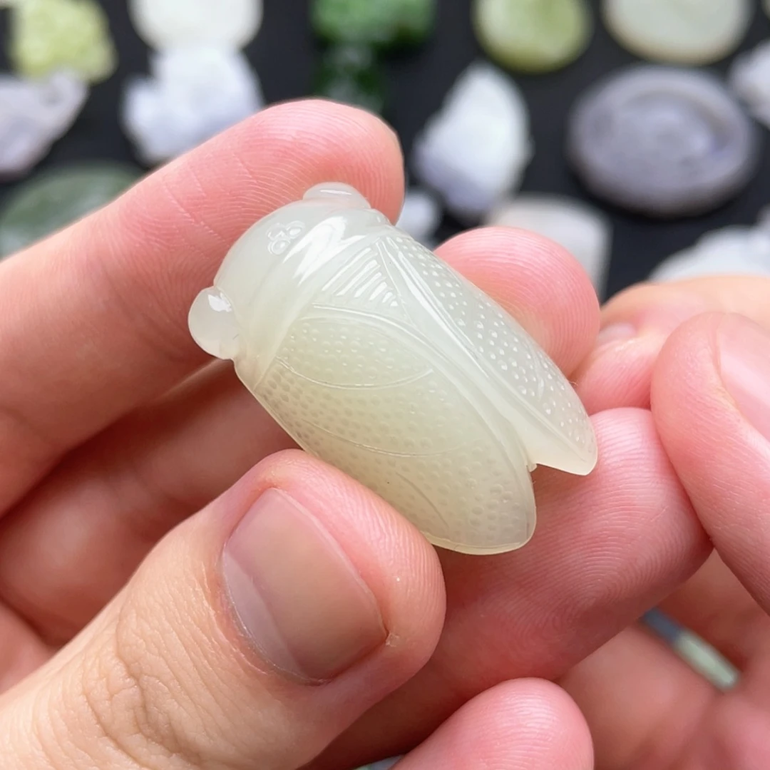 【闪购商品】颈饰未镶嵌和田玉