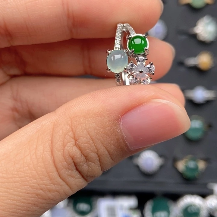 翡翠未镶嵌戒指戒指